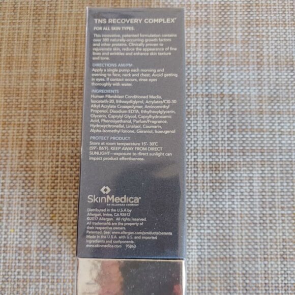 SkinMedica TNS Recovery Complex - Picture 2 of 3